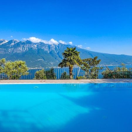 Casa Elka Residence Lake View And Pool By Garda Domus Mea Pieve  외부 사진