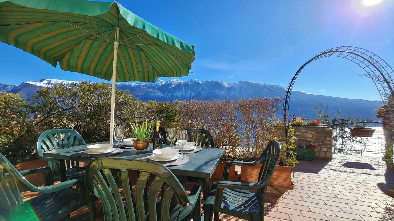 Casa Elka Residence Lake View And Pool By Garda Domus Mea Pieve  외부 사진