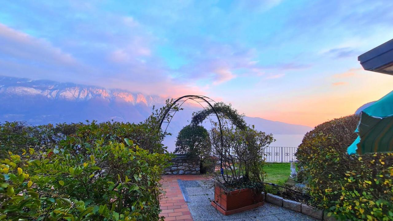 Casa Elka Residence Lake View And Pool By Garda Domus Mea Pieve  외부 사진