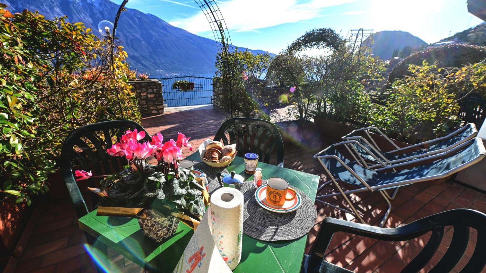 Casa Elka Residence Lake View And Pool By Garda Domus Mea Pieve  외부 사진