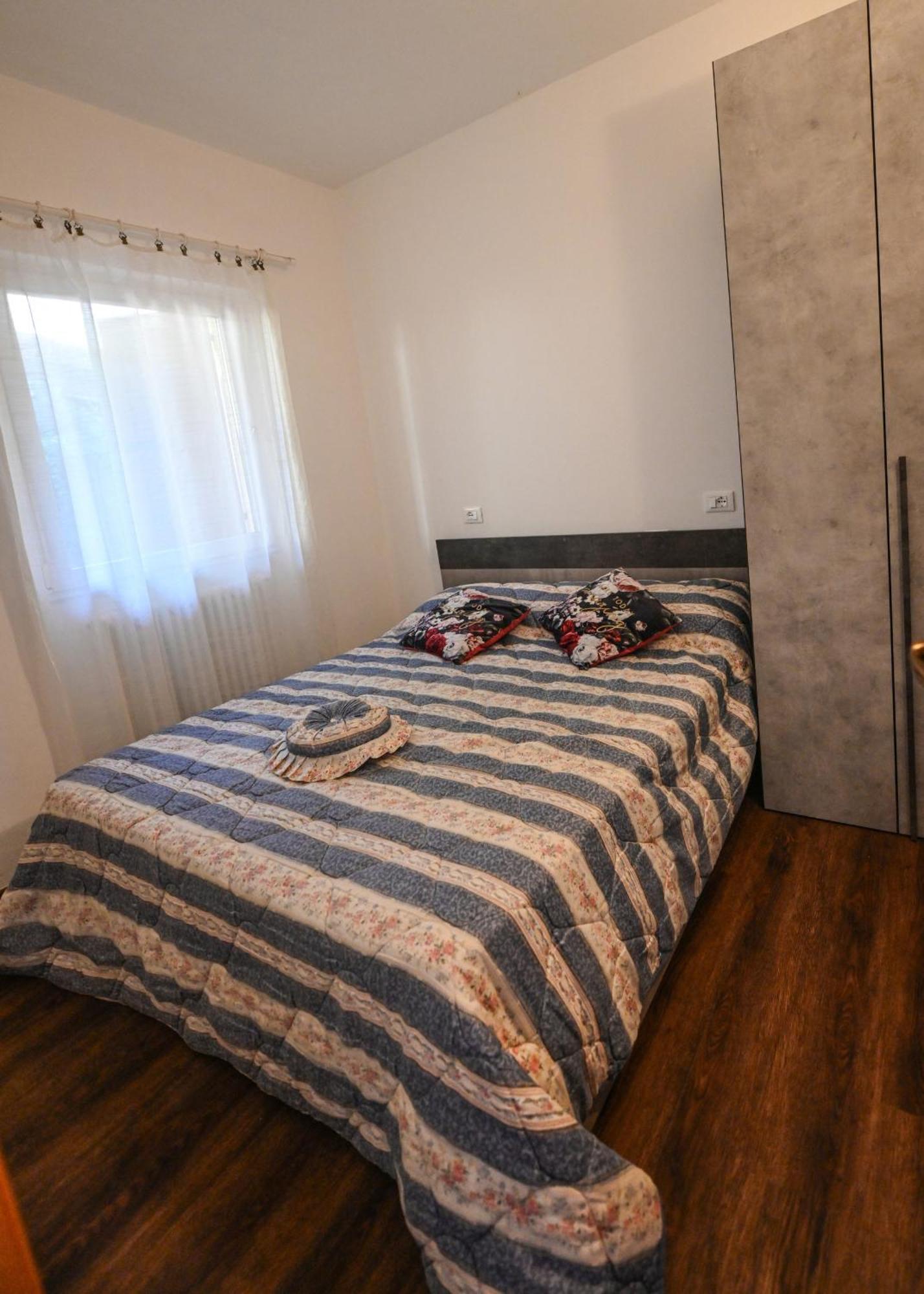 Casa Elka Residence Lake View And Pool By Garda Domus Mea Pieve  외부 사진