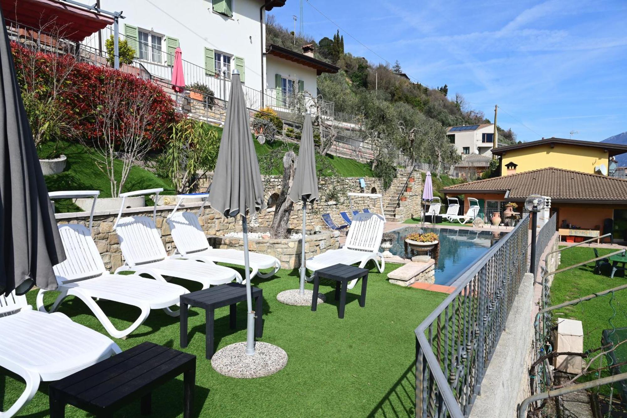 Casa Elka Residence Lake View And Pool By Garda Domus Mea Pieve  외부 사진